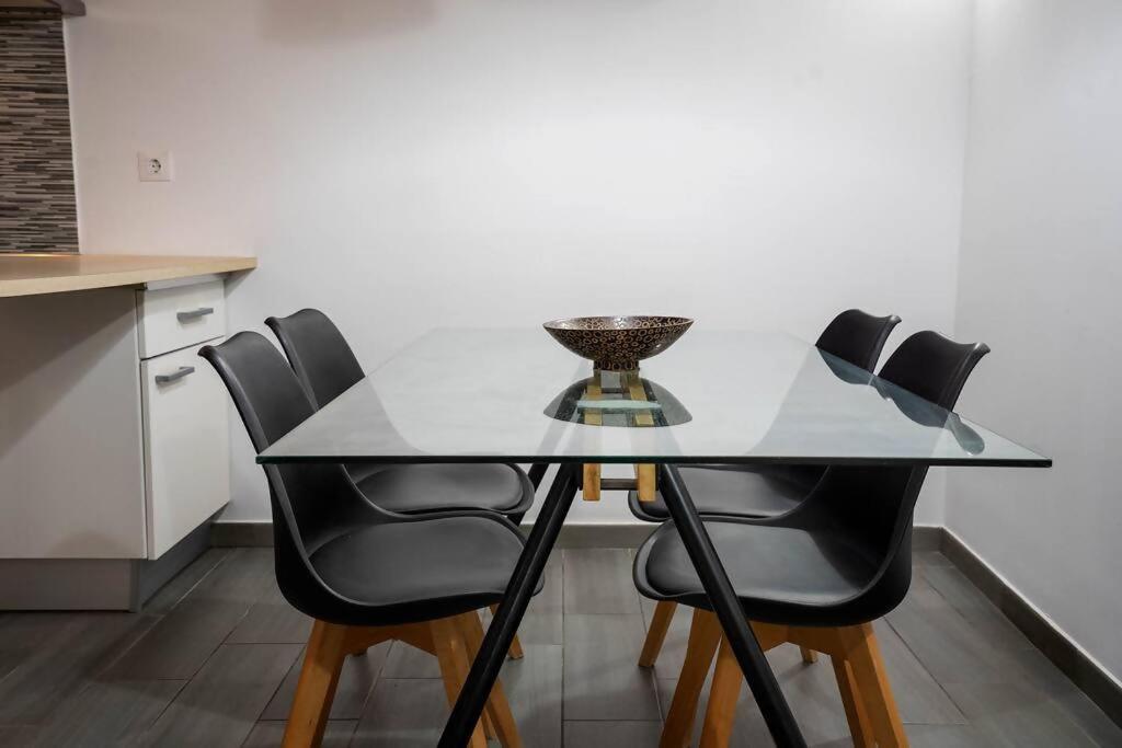 Apartamento El Castuo Centro Historico Con Parking Caces Exterior foto
