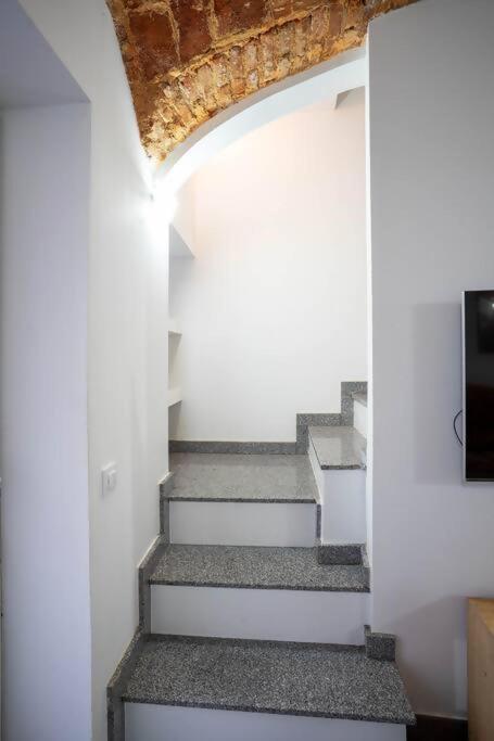 Apartamento El Castuo Centro Historico Con Parking Caces Exterior foto