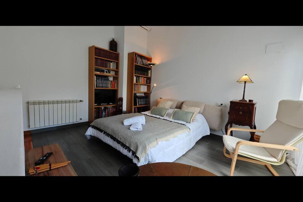 Apartamento El Castuo Centro Historico Con Parking Caces Exterior foto